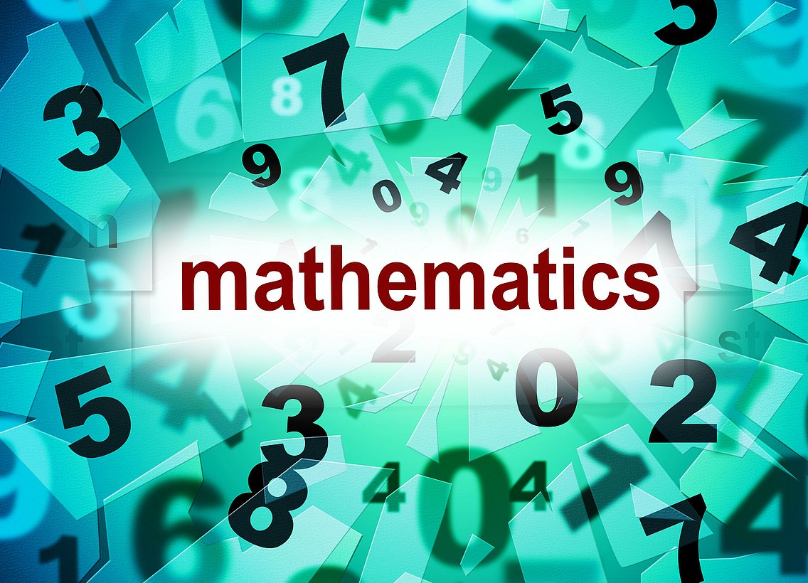 Bild mit Zahlen und das Wort mathematics in der Mitte