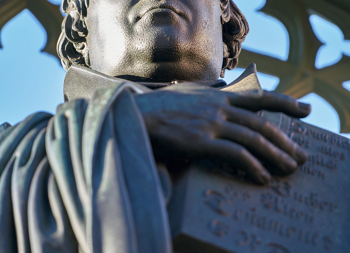 Martin Luther Denkmal von 1821 auf dem Marktplatz von Wittenberg